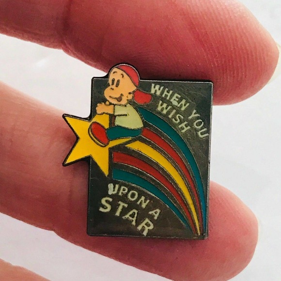 When you wish upon a star 1994 Pin Cartoon Boy Red Backwards hat - Picture 1 of 8